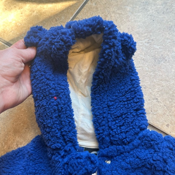 New!!! NHL St.Louis Blues 0-3 Months onesie - Picture 6 of 7